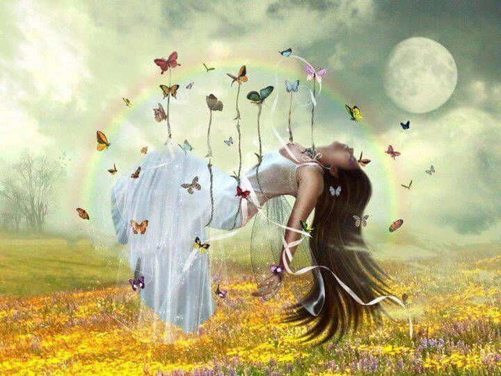 Frau-mit-Schmetterlingen