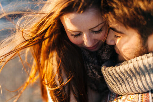 Die Dreieckstheorie der Liebe - wer Liebe gibt, dem wird Liebe widerfahren