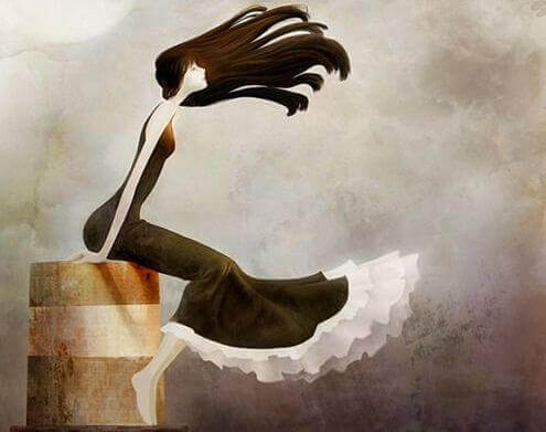 Frau im Wind genießt