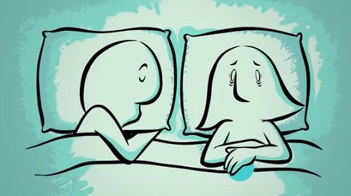 frau-liegt-wach-im-bett-neben-mann