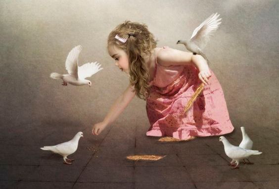 kind-mit-tauben