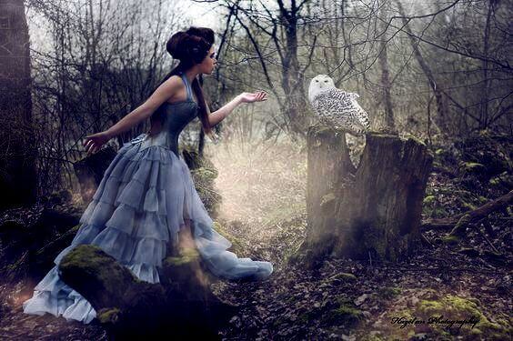 frau-mit-eule