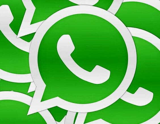 Nachrichtendienste wie WhatsApp machen das Texten zu einem Teil der Beziehung.