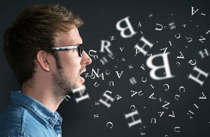 Wer die ganze Zeit redet, verpasst die wunderbare Gelegenheit, zuzuhören