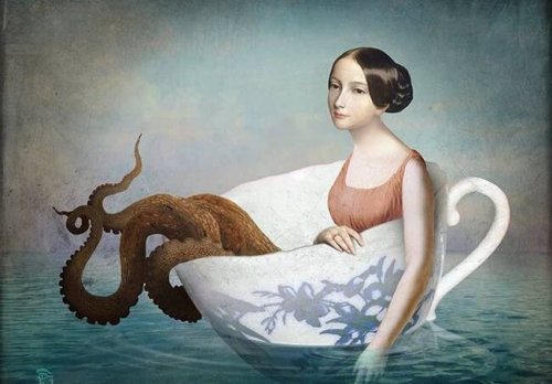 Eine Frau mit Oktopus