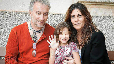 Nadia mit ihrer Familie
