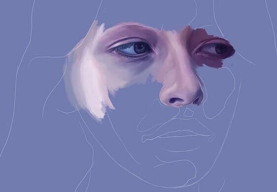 Traurige Frau in Blau