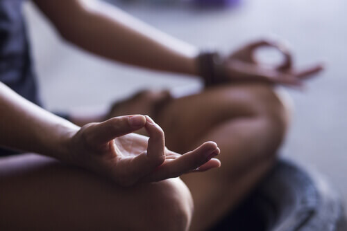 4 fundamentale Schritte, um jetzt das Meditieren zu lernen