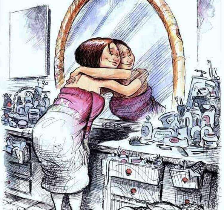 Frau umarmt ihr Spiegelbild