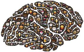 Gehirn mit vielen Lebensmitteln darin