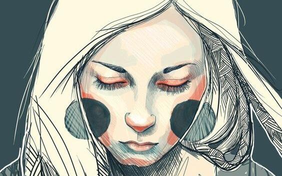 Frau schaut zu Boden