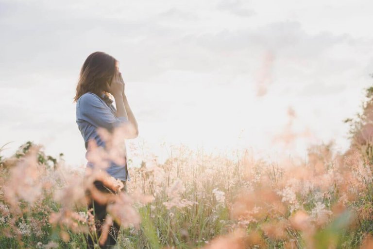 Breadcrumbing: Der neue Dating-Trend, um sich jemanden warmzuhalten