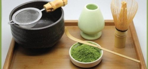 Equipment für die Zubereitung von Matcha