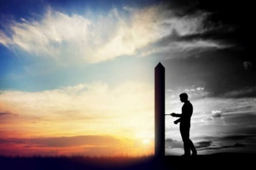 Mann stellt sich seinen Ängsten und kommt vom Dunkel ins Licht