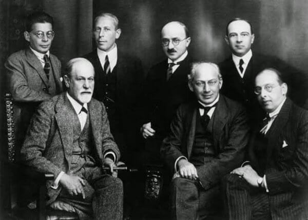 Über Freud hinaus - Schulen und Autoren der Psychoanalyse