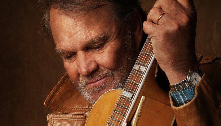 Glen Campbell mit Gitarre