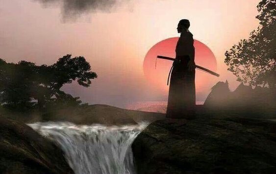 Samurai bei einem Wasserfall