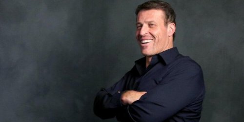 6 bedeutungsvolle Zitate von Tony Robbins