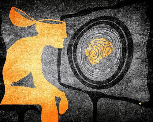 Figur wird durch Bildschirm manipuliert