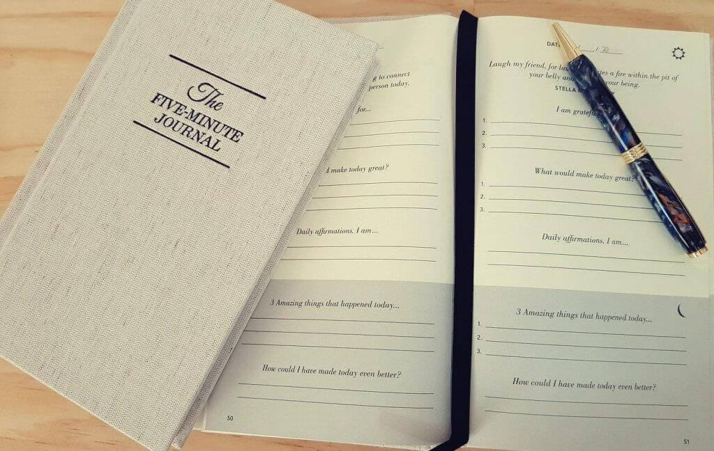 The Five Minute Journal mit Stift