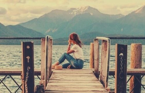 Postmoderne Einsamkeit und Mythen über die Liebe