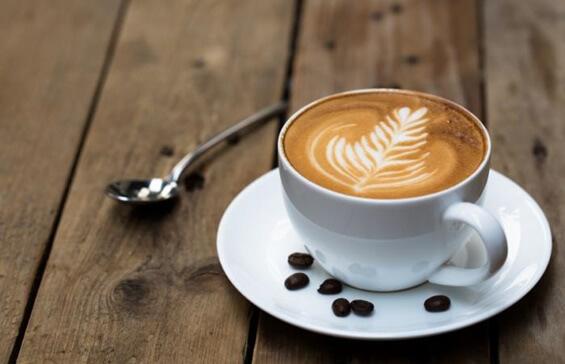 Der Geruch von Kaffee stimuliert unser Gehirn und verbessert kognitive Prozesse