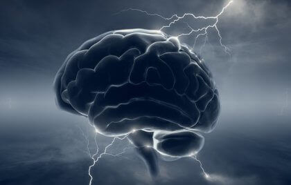 Gehirn unter Blitzen