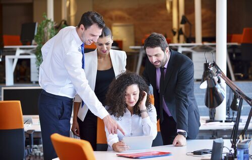 Team, das miteinander arbeitet