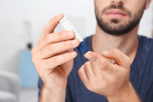 Diabetes, eines der Risiken von zu viel Schlaf