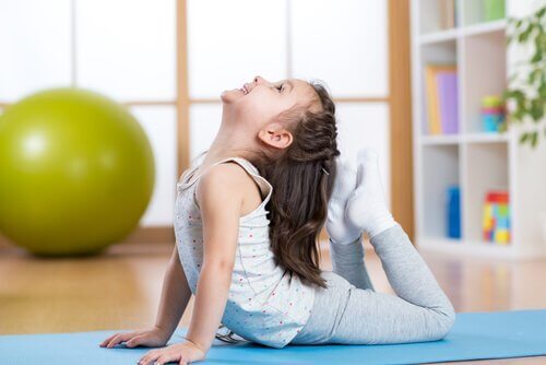 5 Yoga-Posen für Kinder