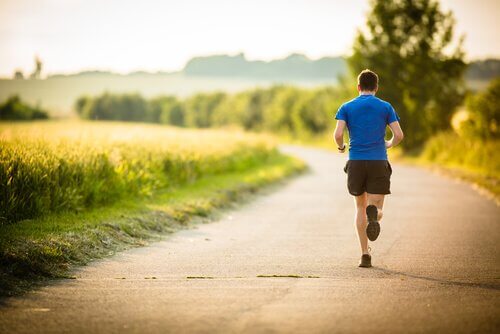 Mann, der joggt