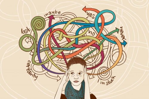 Eine gestresste Person, die über verschiedene Möglichkeiten nachdenkt