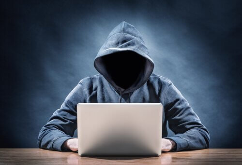 4 Merkmale von Sexualverbrechern im Internet
