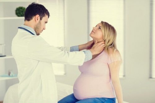 Schilddrüse und Schwangerschaft: Wie hängen sie zusammen?