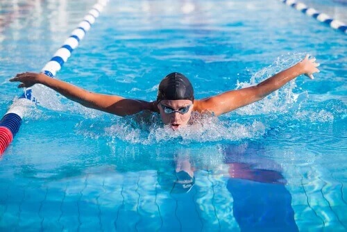 5 psychologische Vorteile des Schwimmens
