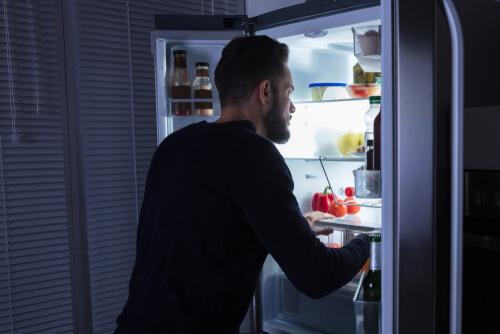 Das Night-Eating-Syndrom - nächtliches Essen