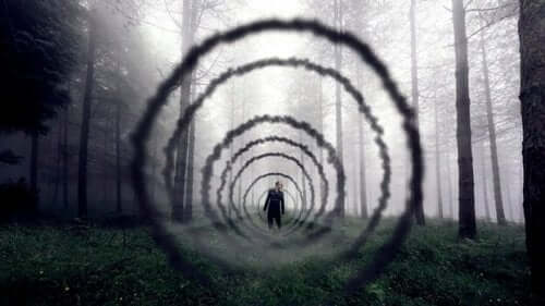 Negative Gedanken, wie unsere Ängste, ziehen uns in eine Abwärtsspirale, die uns lähmt.