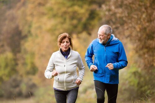 4 Vorteile durch körperliche Aktivität im Alter