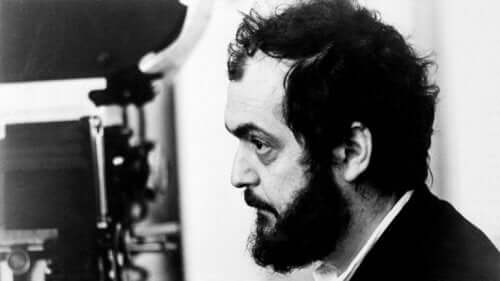 Stanley Kubrick bei der Arbeit.