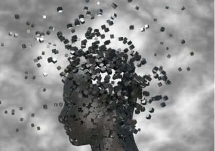 Ein Geist, der in Stücke bricht.