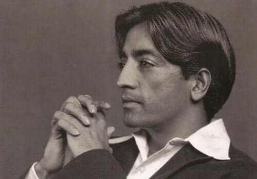 Jiddu Krishnamurti - Foto als junger Mann
