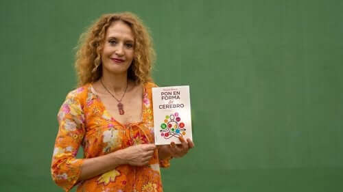 Darm - Raquel Marin mit ihrem neuesten Buch