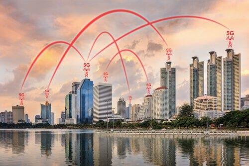Das Internet der Dinge wird von 5G-Netzwerken unterstützt.