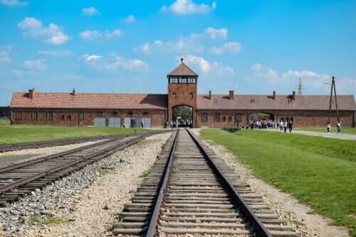 Ende 1944 wurde Chaim Ferster nach Auschwitz verlegt.