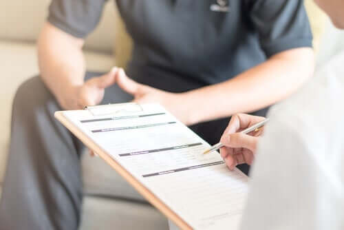 Kurz gesagt, die Forschung muss sich weiter mit diesem Thema befassen, um die Wirksamkeit, den Nutzen und die möglichen Risiken der Nidotherapie vollständig erfassen zu können.