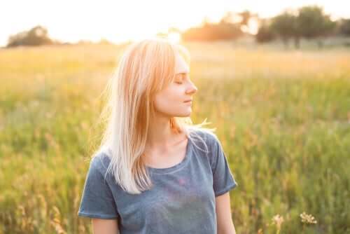 Wenn wir ein positives Leuchtfeuer werden, werden wir gleichdenkende Menschen finden