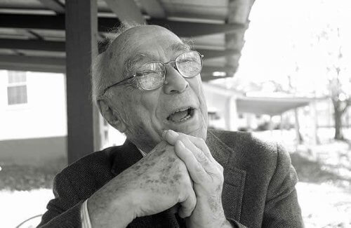 Das Spiralcurriculum wurde von Jerome Bruner vorgeschlagen