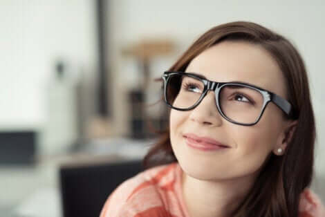 Dein Selbstbild - zufriedene Frau