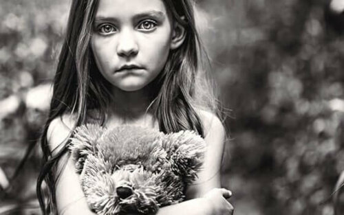 Vergessene Kinder: Vernachlässigt und links liegen gelassen