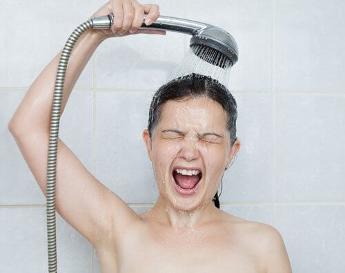 in der Dusche singen